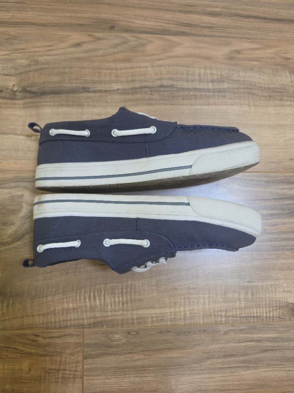 Wonder Nation Boat Shoes - Picture 2 of 11